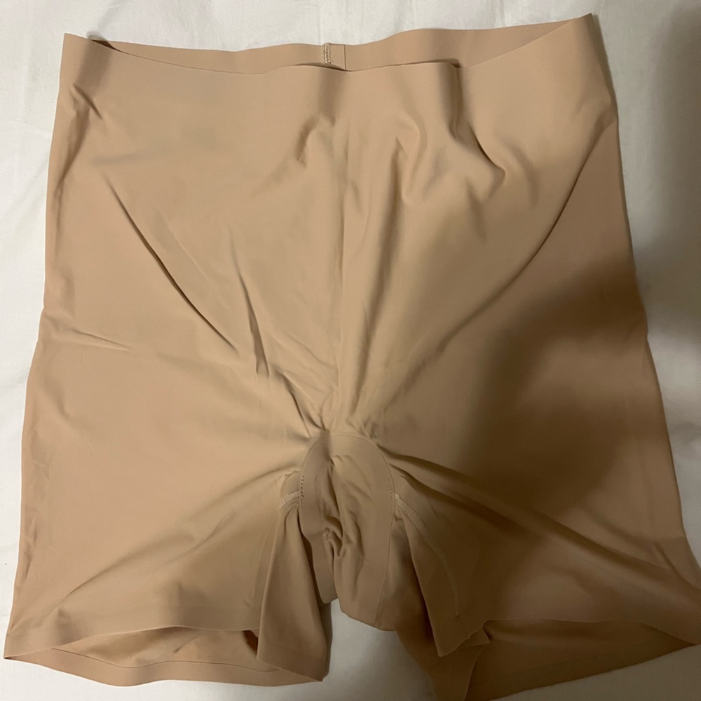 Knix Shortie Thigh Saver® 4”